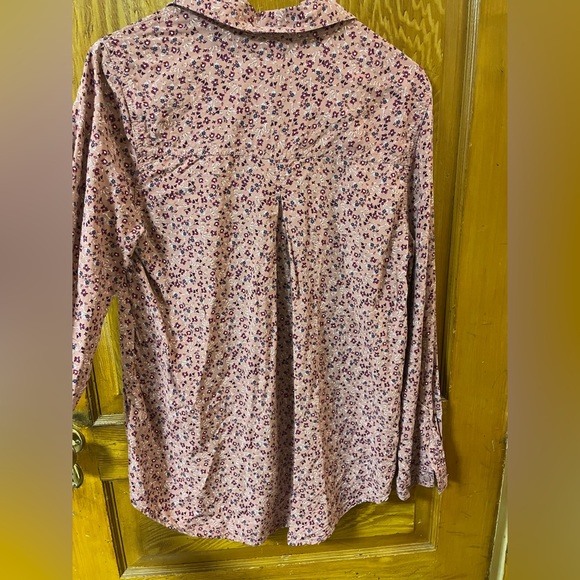 Beach lunch lounge button down - Picture 5 of 6